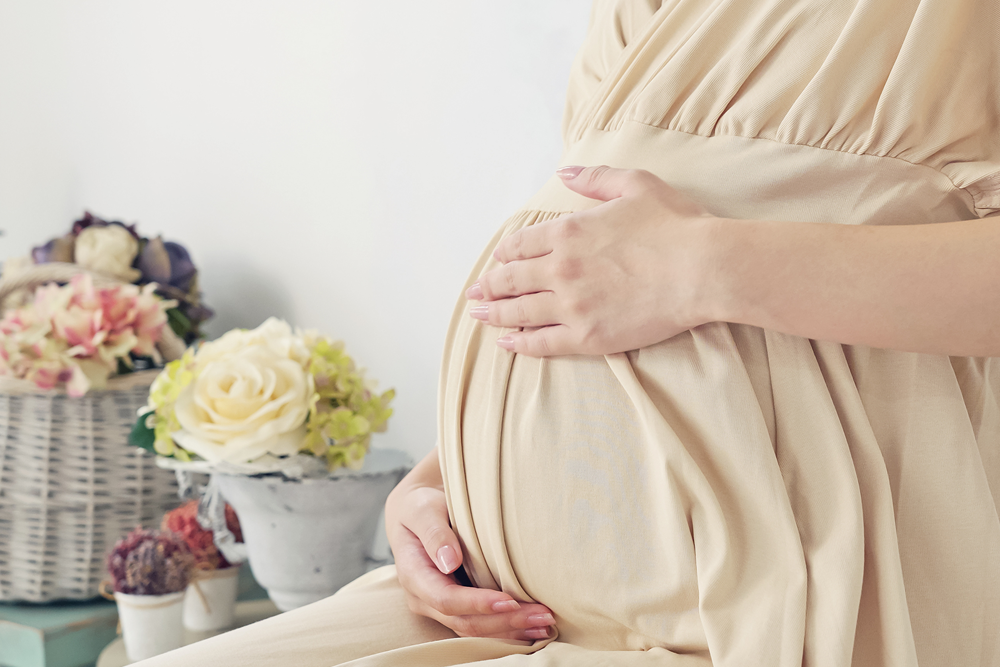 meet surrogate mothers featured